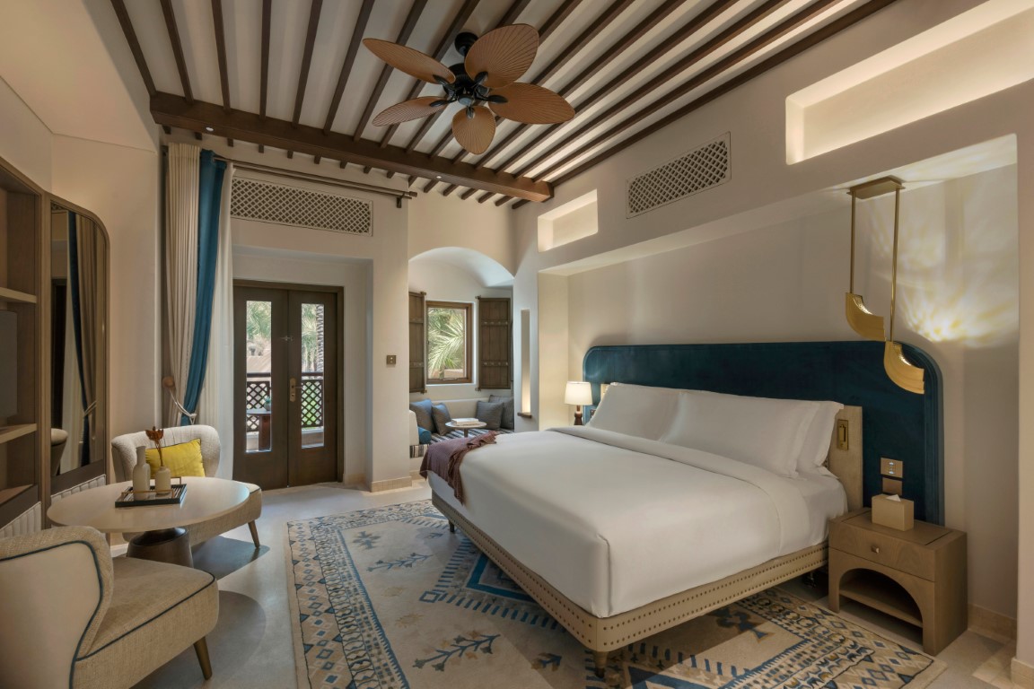 Room deluxe  — Foto: Bab Al Shams Desert Resort 