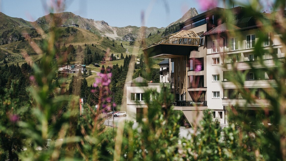 Hotel Steiner in Obertauern — Foto: Heldentheater / Hotel Steiner