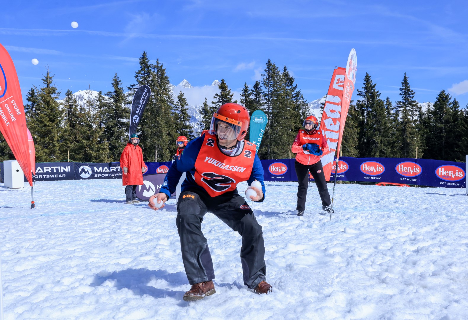 Yukigassen Meisterschaft in Filzmoos  — Foto: Filzmoos Tourismus / Michael Simonlehner