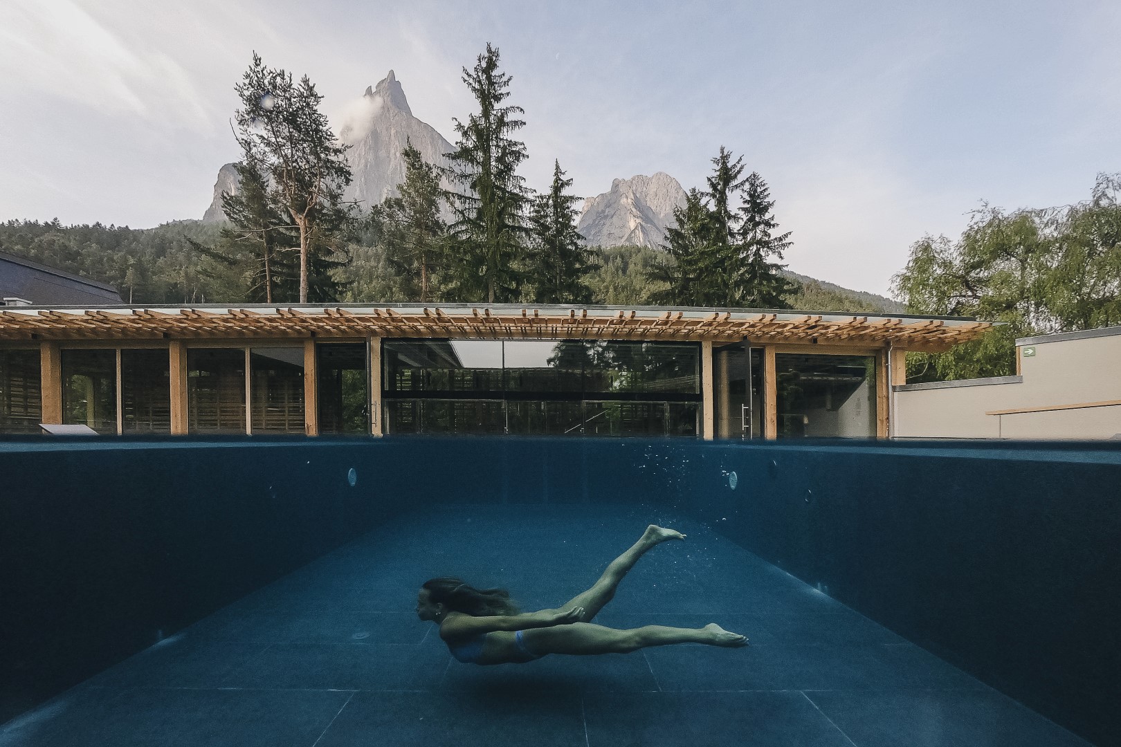 Sensoria Dolomites, Badehaus   — Foto: BRANDNAMIC 