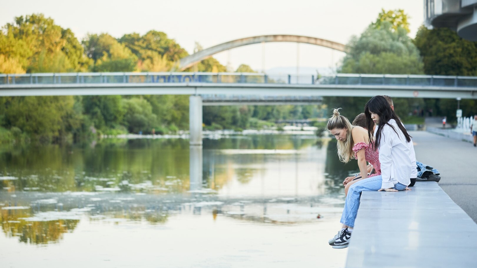 St. Pölten, an der Traisen — Foto: Niederösterreich Werbung / Rupert Pessl  