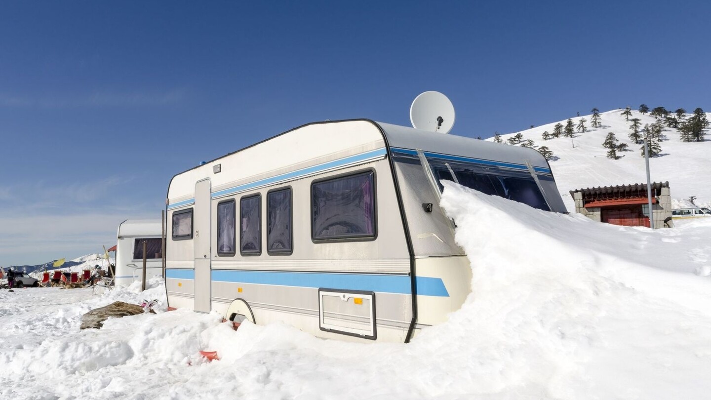 Wintercamping — Foto: Shutterstock / bereitgestellt von ÖCC