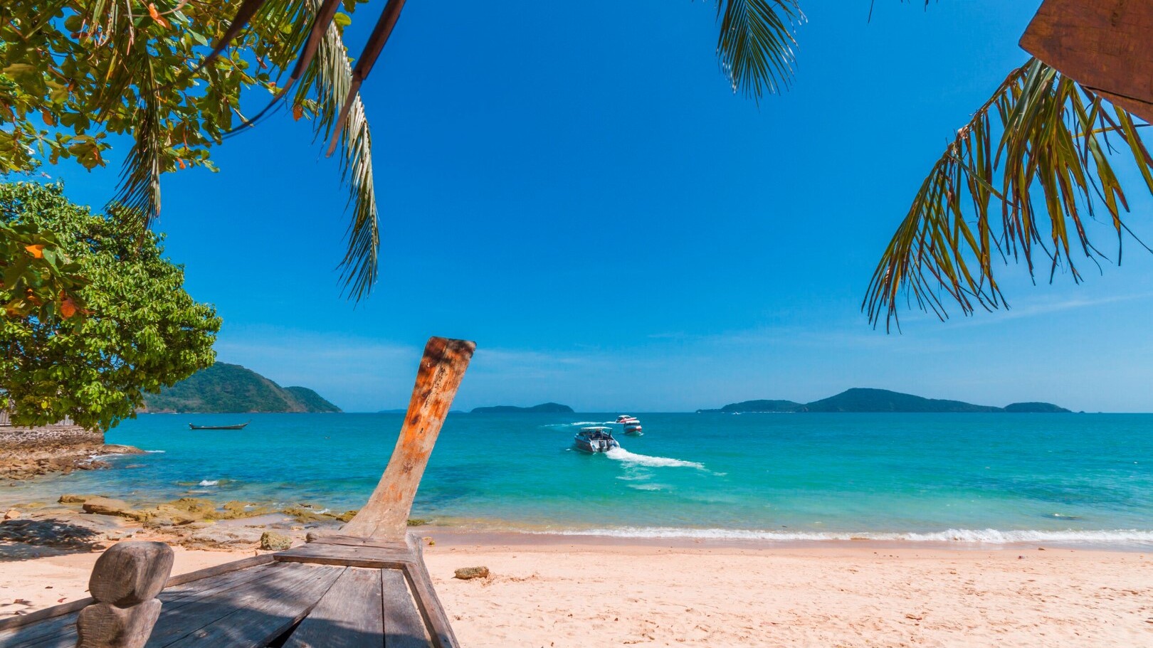 Sehnsucht nach der Ferne? Bangtao Beach Phuket. — Foto: Verkehrsbüro