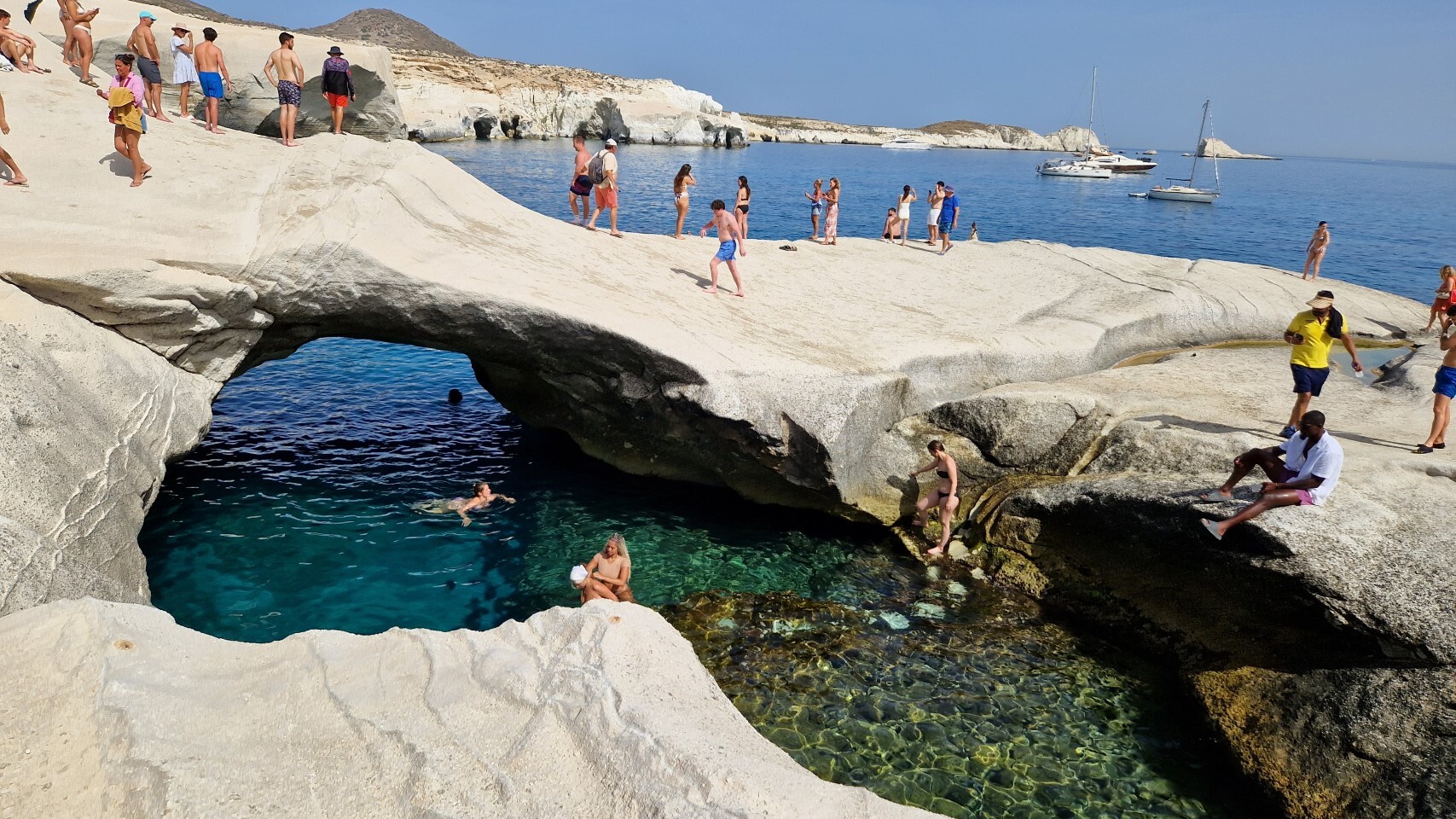 Milos, Sarakiniko — Foto: Elo Resch-Pilcik