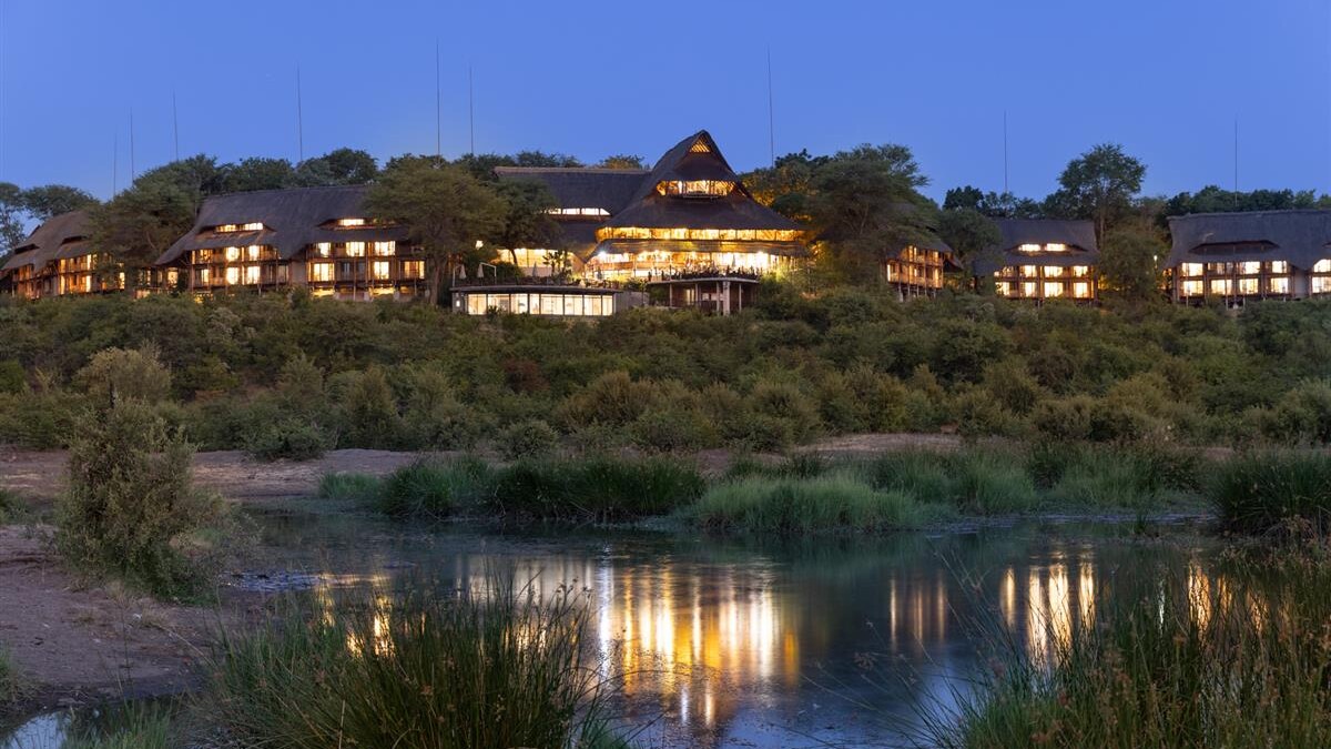 Victoria Falls Safari Lodge am Abemd — Foto: Victoria Falls Safari Lodge