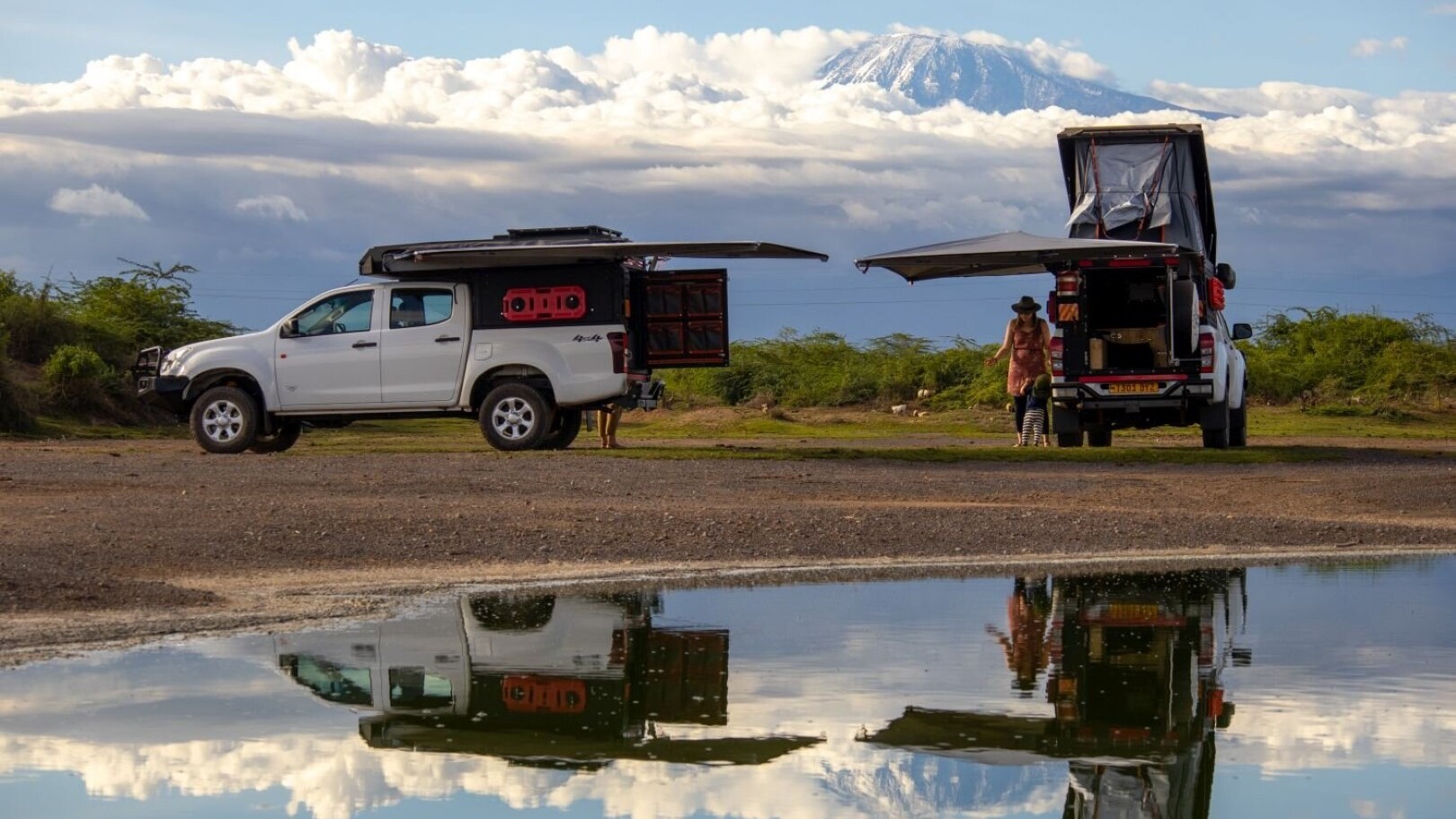 Camper mit Dachzelt — Foto: Akwaba Afrika