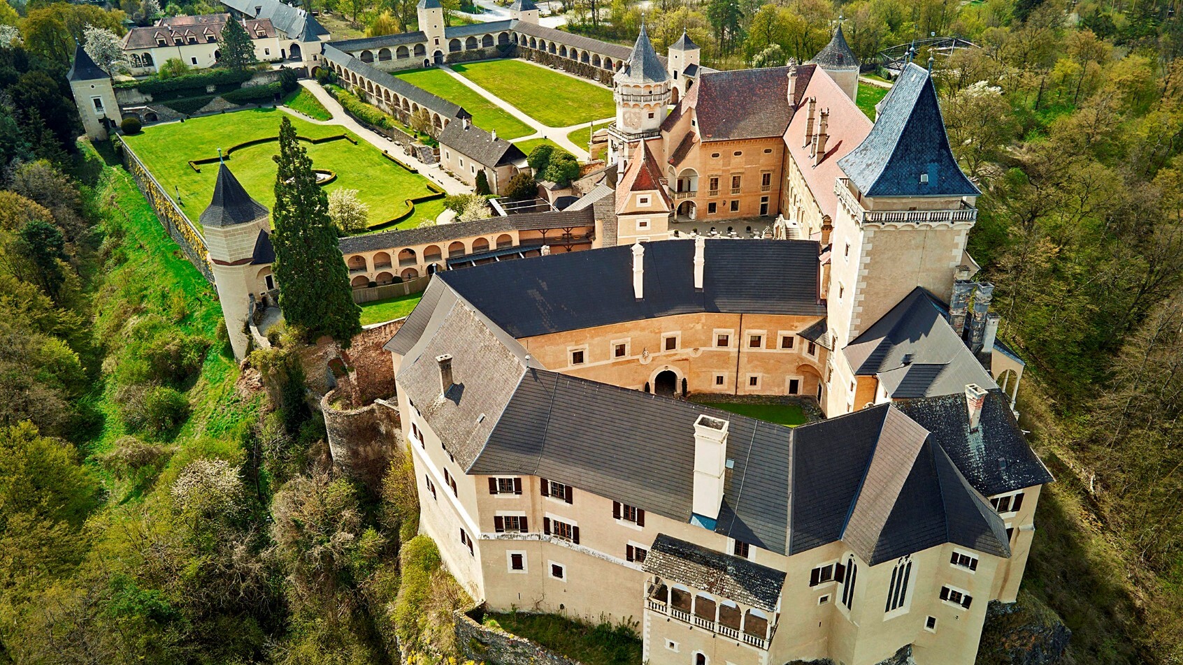 Renaissanceschloss Rosenburg — Foto: Lichtstark