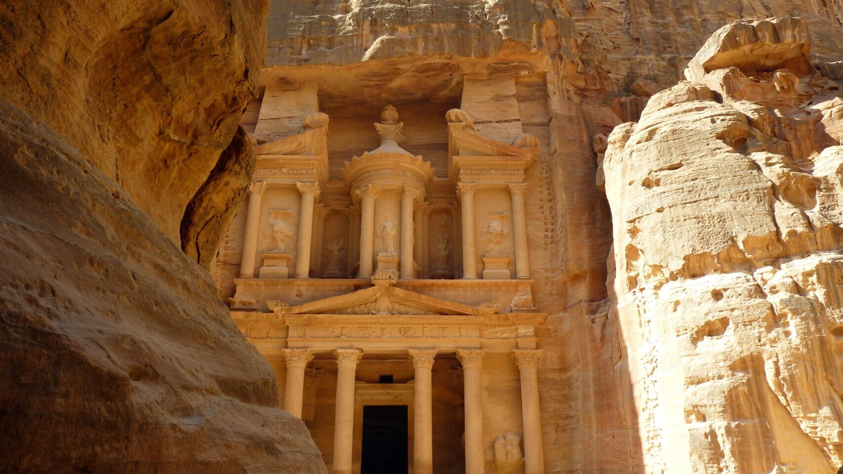 Felsenstadt Petra, Jordanien — Foto: Gebeco